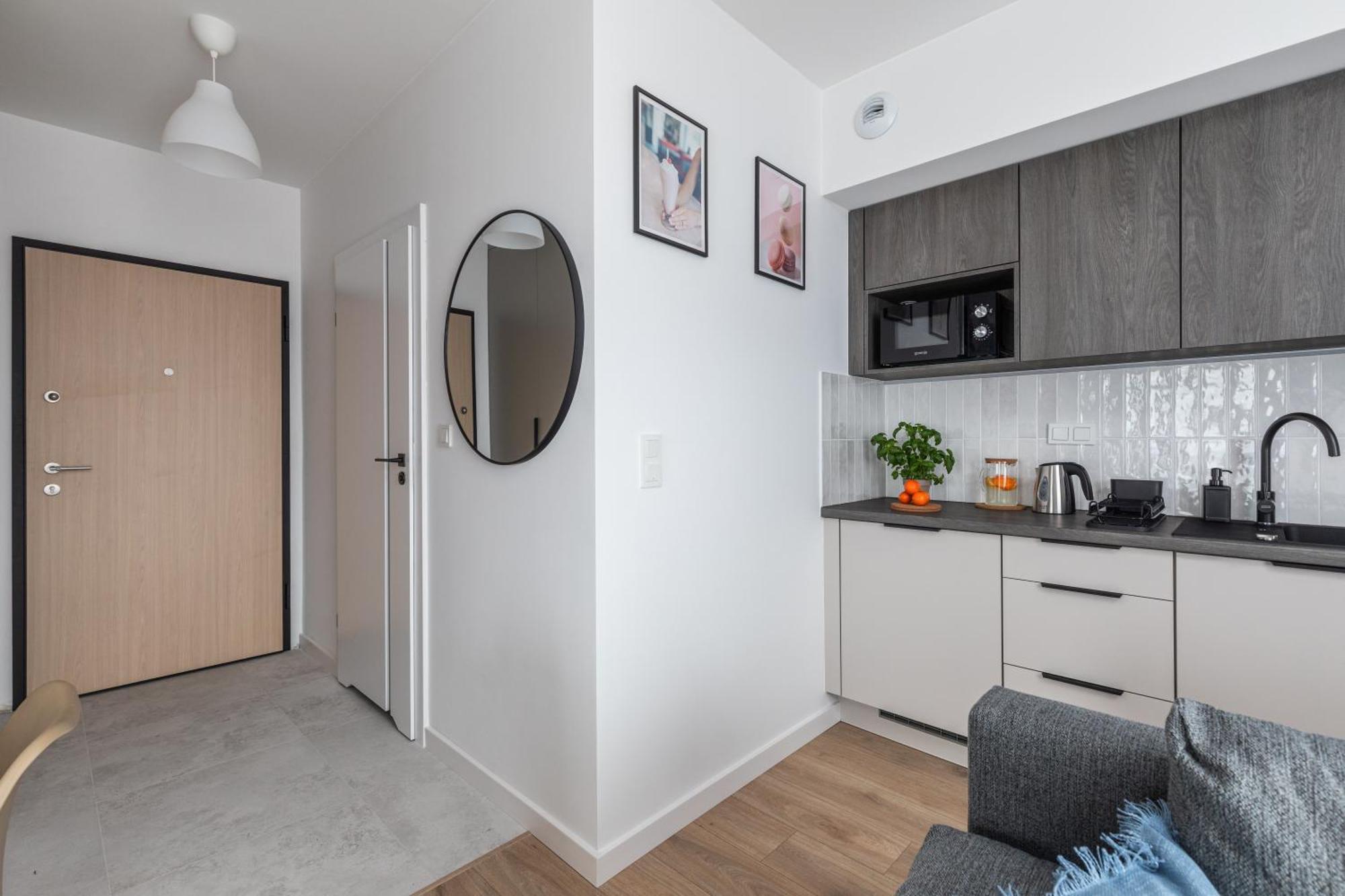 Superapart Nowy Sluzewiec, Next To Chopina Airport, Tor Sluzewiec, Aircondition 바르샤바 외부 사진