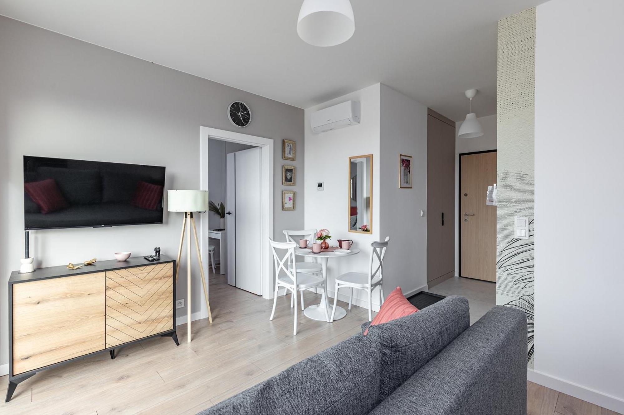 Superapart Nowy Sluzewiec, Next To Chopina Airport, Tor Sluzewiec, Aircondition 바르샤바 외부 사진